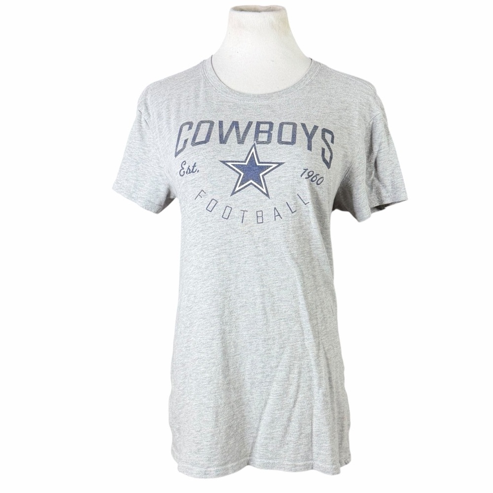10/$25🦋 Dallas Cowboys Authentic Light Gray & Navy Blue Logo Graphic Tee - XL